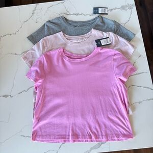 NWT/ NWOT Set of 3 Universal Thread Short Sleeve Cropped Tees Size L